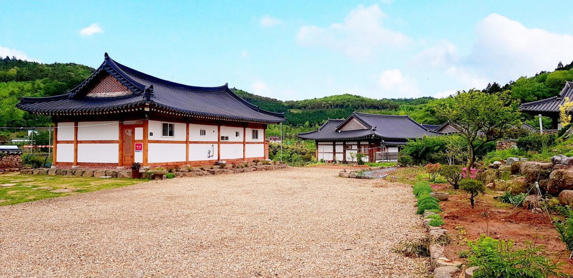 Boseong Sujinhanog Pensyeon Hotel Exterior photo